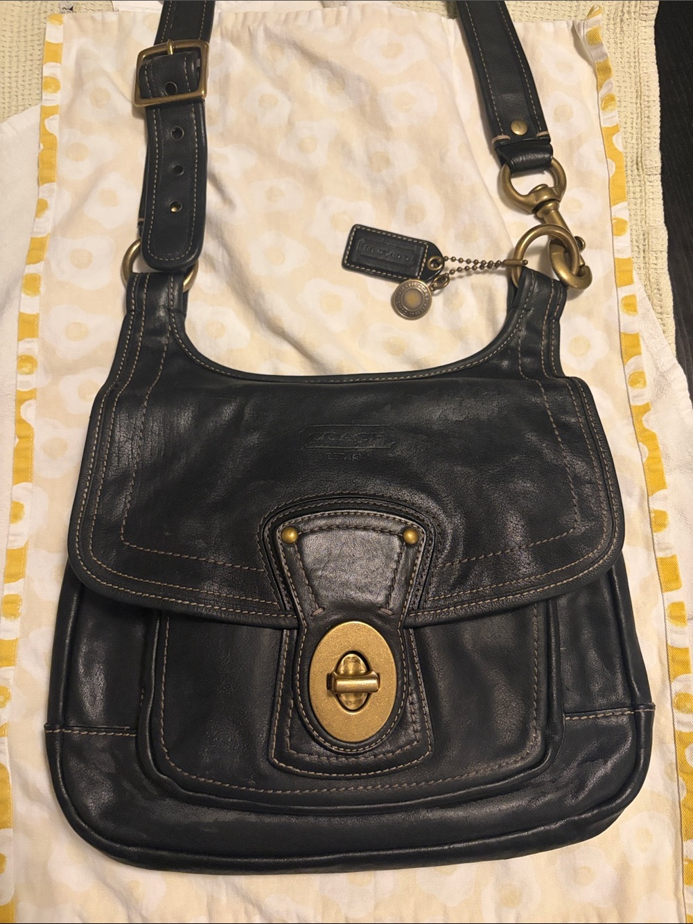 Coach 🖤💛 65th anniversary Vintage Legacy Black Leather Hippie Crossbody Bag